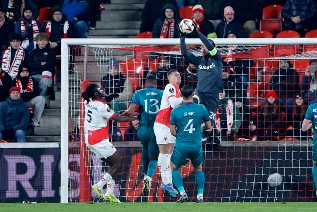 Slavia Praha v RSC Anderlecht - UEFA Europa League PRAGUE, CZECH REPUBLIC - DECEMBER 11 : Coosemans Colin goalkeeper of RSC Anderlecht during the UEFA Europa League 2024 25 League Phase MD6 match between Slavia Praha and RSC Anderlecht on December 11, 2024 in Prague, Czech Republic, 11 12 2024 Prague Czech Republic  Copyright: xJanxDexMeuleneirx
