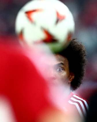 Willian of Olympiacos in action during the UEFA Europa League league phase matchday 6 soccer match between Olympiacos and Twente held at Stadium Georgios Karaiskakis in Piraeus, Greece, 12 December 2024. IMAGO ONE INCH PRODUCTIONS PIRAEUS Greece Copyright: xOnexInchxProductionsx 6406638