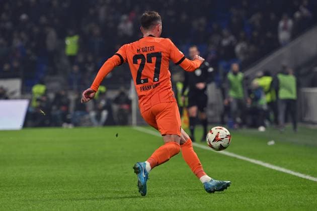 12.12.2024, xjrdrx, Fussball UEFA Europa League, Olympique Lyon - Eintracht Frankfurt emspor, v.l. Mario Götze Goetze (Eintracht Frankfurt) (DFL DFB REGULATIONS PROHIBIT ANY USE OF PHOTOGRAPHS as IMAGE SEQUENCES and or QUASI-VIDEO) Lyon