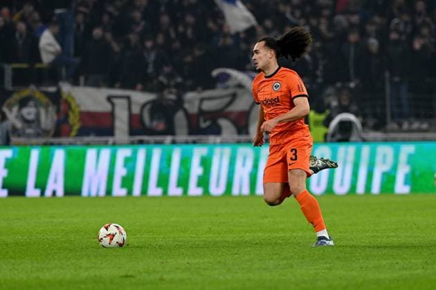 12.12.2024, xjrdrx, Fussball UEFA Europa League, Olympique Lyon - Eintracht Frankfurt emspor, v.l. Arthur Theate (Eintracht Frankfurt) (DFL DFB REGULATIONS PROHIBIT ANY USE OF PHOTOGRAPHS as IMAGE SEQUENCES and or QUASI-VIDEO) Lyon