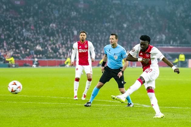 AMSTERDAM, 12-12-2024 , JohanCruyff Arena, Europa League Football, Ajax - Lazio Roma. Ajax player Bertrand Traore scores the 1-1 Ajax - Lazio Roma  x27002582x Copyright: