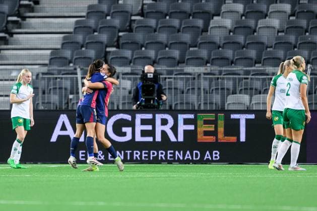 241212 Aitana Bonmati of Barcelona celebrates with Francisca Nazareth after scoring 0-3 during the UEFA Women s Champions League football match between Hammarby and Barcelona on December 12, 2024 in Stockholm. Photo: Jesper Zerman BILDBYRAN kod JZ JZ0598 fotboll football soccer fotball uefa womens champions league hammarby barcelona dam bbeng jubel Copyright: JESPERxZERMAN BB241212JZ069