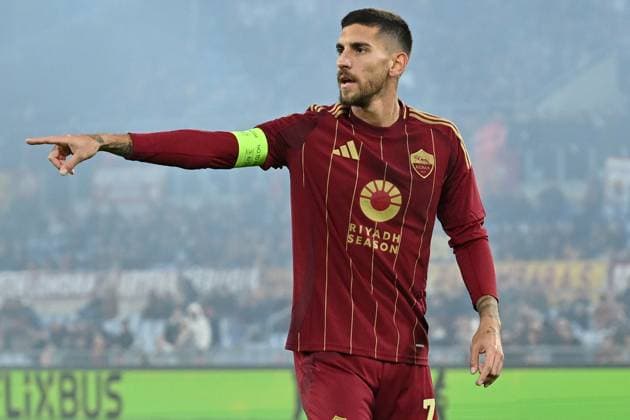 Lorenzo Pellegrini of AS Roma during the Europa League phase Matchday 6 between Roma v Sporting Braga at Olympic stadium, Italy, Dec 12nd,, 2024. & xA;Mattia Vian during AS Roma vs SC Braga, Football Europa League match in Rome, Italy, December 12 2024  Copyright: xMattiaxVian IPAxSportx xipa-agency.netx xx IPA_52352171 IPA_Agency_IPA52352171