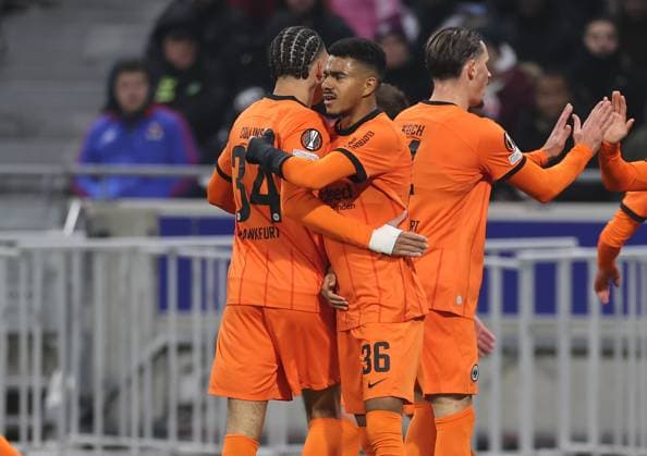 12.12.2024, Fussball UEFA Europa League, Olympique Lyon - Eintracht Frankfurt, emonline, emspor, v.l., Torjubel zum 0:1 durch Ansgar Knauff (Eintracht Frankfurt), Pharell Nnamdi Collins (Eintracht Frankfurt), Goal celebration, celebrate the goal DFL DFB REGULATIONS PROHIBIT ANY USE OF PHOTOGRAPHS AS IMAGE SEQUENCES AND OR QUASI-VIDEO. xdcx Copyright: HMBxMedia Claus