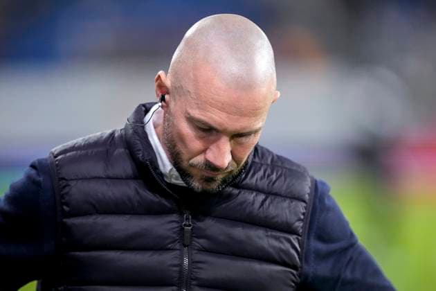 Christian Ilzer (Trainer, Cheftrainer, Hoffenheim), Einzelbild, Einzelfoto, Aktion, Action, enttäuscht schauend, Enttäuschung, Frustration, disappointed, pessimistisch, 12.12.2024, Sinsheim (Deutschland), Fussball, UEFA Europa League, Gruppenphase, TSG 1899 Hoffenheim - FCSB Bukarest, 12.12.2024, Sinsheim (Deutschland), Fussball, UEFA Europa League, Gruppenphase, TSG 1899 Hoffenheim - FCSB Bukarest, DFB DFL REGULATIONS PROHIBIT ANY USE OF PHOTOGRAPHS AS IMAGE SEQUENCES AND OR QUASI-VIDEO.