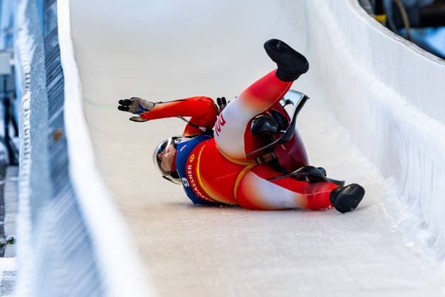 Sport Themen der Woche KW50 Sport Bilder des Tages 13.12.2024, GER, Rennrodeln, Saison 24 25, Männer Frauen Doppel, 3. Eberspaecher Rodel Weltcup Eberspaecher Team Staffel Weltcup presented by BMW Training der Gesetztengruppe Domowicz Piwkowska 98559 Oberhof LOTTO Thüringen EISARENA Oberho Thüringen Deutschland *** 13 12 2024, GER, Luge, Season 24 25, Men Women Doubles, 3 Eberspaecher Luge World Cup Eberspaecher Team Relay World Cup presented by BMW Training of the seeded group Domowicz Piwkowska 98559 Oberhof LOTTO Thüringen EISARENA Oberho Thüringen Germany