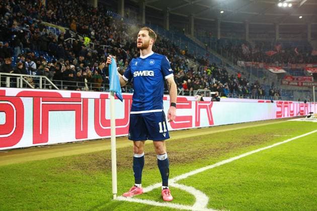 Sport Bilder des Tages 13.12.2024, xrekx, Fussball 2.Bundesliga, Karlsruher SC - Jahn Regensburg emspor, v.l. Budu Zivzivadze (Karlsruher SC) bejueblt das 1:1 (DFL DFB REGULATIONS PROHIBIT ANY USE OF PHOTOGRAPHS as IMAGE SEQUENCES and or QUASI-VIDEO) Karlsruhe