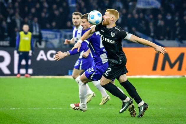 Fussball - 2.Bundesliga Hertha BSC Berlin - Preußen Münster 13.12.2024, xdanx, Fussball - 2.Bundesliga Hertha BSC Berlin - Preußen Münster v.l.Michael Cuisance (Hertha BSC 27),Mikkel Kirkeskov (SC Preußen Muenster 2), z (DFL DFB REGULATIONS PROHIBIT ANY USE OF PHOTOGRAPHS as IMAGE SEQUENCES and or QUASI-VIDEO) Daniel Lakomski Mix1 Berlin Olympiastadion Berlin Berlin Deutschland (DE)