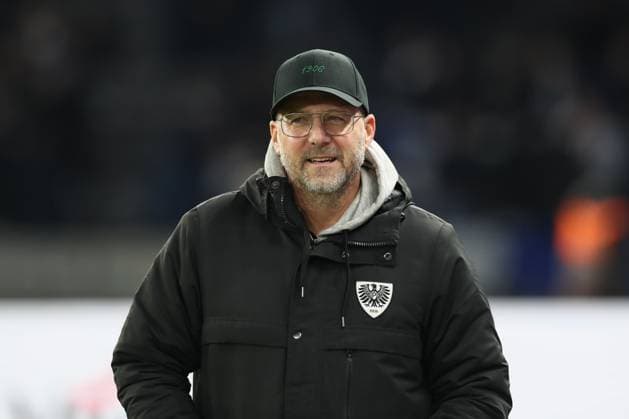 13.12.2024, xtgx, Fussball 2. Bundesliga, Hertha BSC Berlin - SC Preussen Muenster emspor, v.l. Sascha Hildmann (Münster, Trainer) Portrait, Portraet, Einzelbild (DFL DFB REGULATIONS PROHIBIT ANY USE OF PHOTOGRAPHS as IMAGE SEQUENCES and or QUASI-VIDEO) Berlin