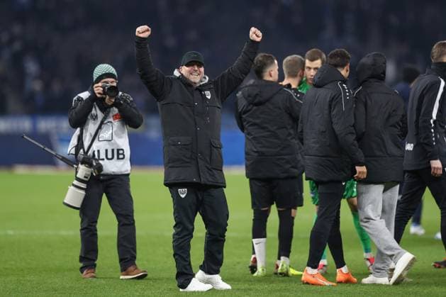 13.12.2024, xtgx, Fussball 2. Bundesliga, Hertha BSC Berlin - SC Preussen Muenster emspor, v.l. Sascha Hildmann (Münster, Trainer) Jubel ueber den Sieg, Jubel nach Spielende (DFL DFB REGULATIONS PROHIBIT ANY USE OF PHOTOGRAPHS as IMAGE SEQUENCES and or QUASI-VIDEO) Berlin