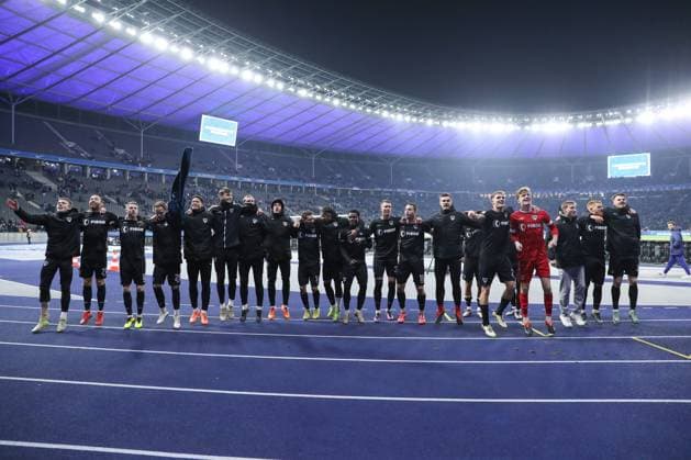 13.12.2024, xtgx, Fussball 2. Bundesliga, Hertha BSC Berlin - SC Preussen Muenster emspor, v.l. Münster Jubel ueber den Sieg, Jubel nach Spielende (DFL DFB REGULATIONS PROHIBIT ANY USE OF PHOTOGRAPHS as IMAGE SEQUENCES and or QUASI-VIDEO) Berlin
