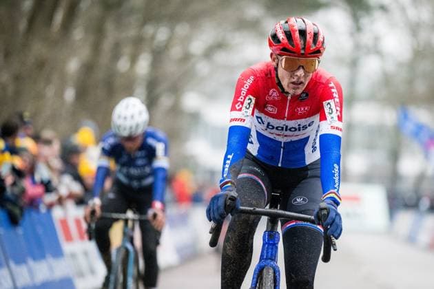 Dutch Lucinda Brand pictured in action during the women s elite race at the Herentals Crosst cyclocross cycling event on Saturday 14 December 2024 in Herentals, stage 4 8 in the X2O Badkamers Trofee Veldrijden competition. JASPERxJACOBS  x108251478x