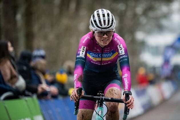 Belgian Laura Verdonschot pictured in action during the women s elite race at the Herentals Crosst cyclocross cycling event on Saturday 14 December 2024 in Herentals, stage 4 8 in the X2O Badkamers Trofee Veldrijden competition. JASPERxJACOBS  x108251653x