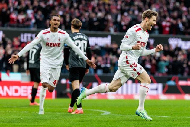 2. Fußball Bundesliga: 1. FC Köln - 1. FC Nürnberg; 15.12.2024 Jubel zum 2:0 durch Florian Kainz (1. FC Köln, 11) nach Elfmeter 2. Fußball Bundesliga: 1. FC Köln - 1. FC Nürnberg, Köln, Rheinenergiestadion am 15.12.2024 DFL REGULATIONS PROHIBIT ANY USE OF PHOTOGRAPHS AS IMAGE SEQUENCES AND OR QUASI-VIDEO.