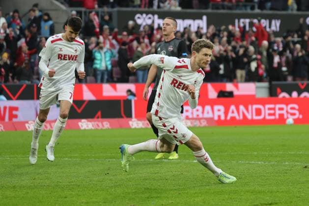 Koelner Jubel nach dem 2:0 durch Florian Kainz (Koeln 11), Strafstoss, GER, 1. FC Koeln vs. 1. FC Nuernberg , 2. Fussball-Bundesliga, 16. Spieltag, Saison 2024 2025, 15.12.2024, DFL REGULATIONS PROHIBIT ANY USE OF PHOTOGRAPHS AS IMAGE SEQUENCES AND OR QUASI-VIDEO, GER, 1. FC Koeln vs. 1. FC Nuernberg , 2. Fussball-Bundesliga, 16. Spieltag, Saison 2024 2025, 15.12.2024 Koeln