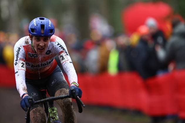 Dutch Lucinda Brand pictured in action during the women s elite race at the World Cup cyclocross cycling event in Namur, Belgium, stage 4 (out of 12) of the UCI World Cup cyclocross competition, Sunday 15 December 2024. DAVIDxPINTENS  x108335589x