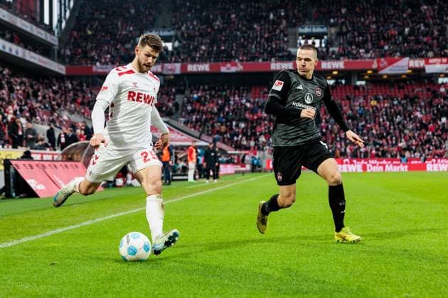 2. Fußball Bundesliga: 1. FC Köln - 1. FC Nürnberg; 15.12.2024 Zweikampf Jan Thielmann (1. FC Köln, 29), Ondrej Karafiat (1. FC Nürnberg, 44) 2. Fußball Bundesliga: 1. FC Köln - 1. FC Nürnberg, Köln, Rheinenergiestadion am 15.12.2024 DFL REGULATIONS PROHIBIT ANY USE OF PHOTOGRAPHS AS IMAGE SEQUENCES AND OR QUASI-VIDEO.