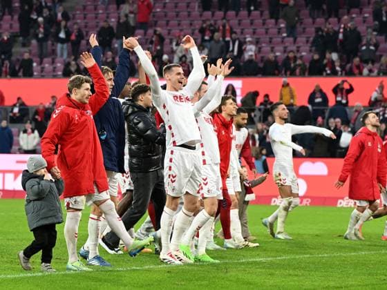 Spieler 1. FC Koeln Jubel, jubelt, jubeln waehrend des Spiels der 2. Bundesliga zwischen dem 1. FC Köln und 1. FC Nürnberg im RheinEnergieStadion am 15. December 2024 in Köln, Deutschland. (Foto von Ralf Treese DeFodi Images) +++ Spieler 1. FC Koeln celebrate, celebrates, celebrating during the 2. Bundesliga match between 1. FC Köln and 1. FC Nürnberg at RheinEnergieStadion on December 15, 2024 in Cologne, Germany. (Photo by Ralf Treese DeFodi Images) DFB DFL REGULATIONS PROHIBIT ANY USE OF PHOTOGRAPHS AS IMAGE SEQUENCES AND OR QUASI-VIDEO. Defodi-521_KOEFCN20241215_056