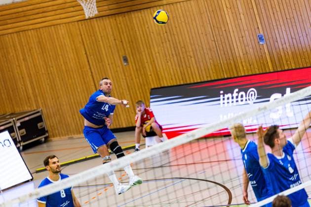 15.12.2024, GER, Volleyball, 2.BL Maenner Sued, Saison 2024 2025, Blue Volleys Gotha - TuS Kriftel Tomasz Gorski (Blue Volleys Gotha) 99867 Gotha Sporthalle Sportanlage Ernesti Thüringen Deutschland