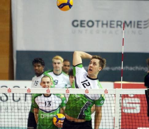 Thomas HEPTINSTALL (Bitterfeld), He-Volleyball, 1. Bundesliga, 2024 25, TSV Haching Muenchen vs VC Bitterfeld Wolfen, 15.12.24, Geothermie-Arena, Unterhaching Copyright: WolfgangxFehrmann