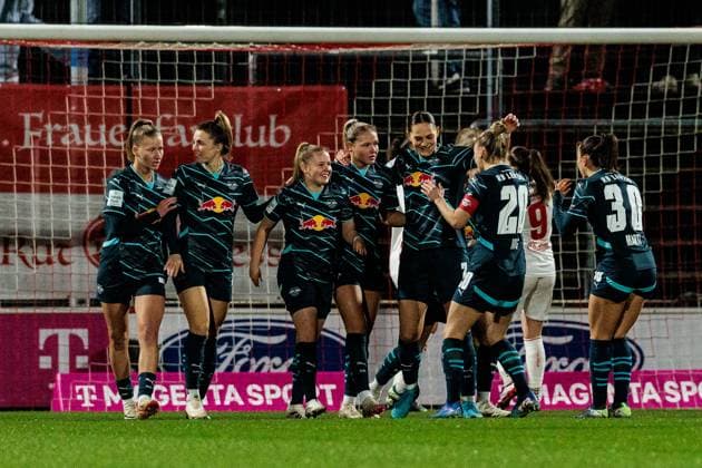 Google Pixel Frauen-Bundesliga: 1. FC Köln - RB Leipzig; 16.12.2024 Jubel zum 0:1 durch Giovanna Hoffmann (RB Leipzig, 7) Google Pixel Frauen-Bundesliga: 1. FC Köln - RB Leipzig, Köln, Franz-Kremer-Stadion am 16.12.2024 DFB REGULATIONS PROHIBIT ANY USE OF PHOTOGRAPHS AS IMAGE SEQUENCES AND OR QUASI-VIDEO. Copyright: xBEAUTIFULxSPORTS Wunderlx