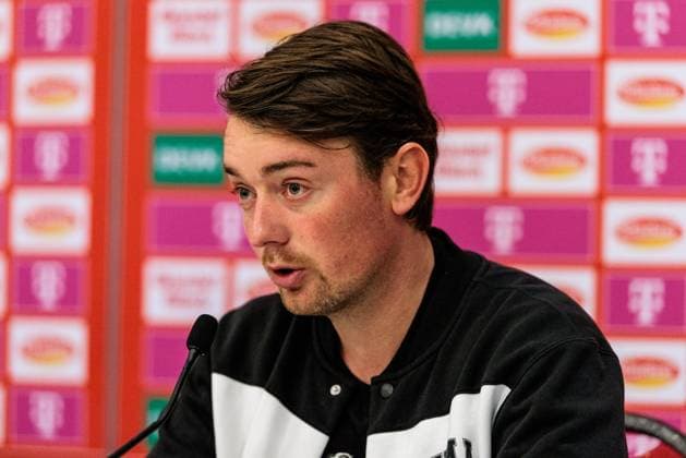 Google Pixel Frauen-Bundesliga: 1. FC Köln - RB Leipzig; 16.12.2024 Jonas Stephan (Trainer RB Leipzig) während der Pressekonferenz Google Pixel Frauen-Bundesliga: 1. FC Köln - RB Leipzig, Köln, Franz-Kremer-Stadion am 16.12.2024 DFB REGULATIONS PROHIBIT ANY USE OF PHOTOGRAPHS AS IMAGE SEQUENCES AND OR QUASI-VIDEO. Copyright: xBEAUTIFULxSPORTS Wunderlx