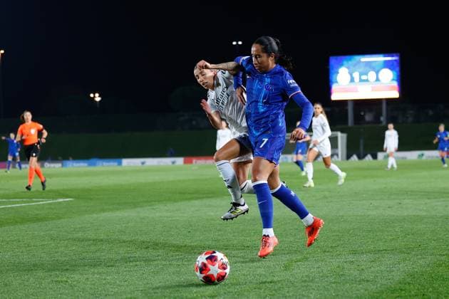 December 17, 2024, Valdebebas, Madrid, SPAIN: Sheila Garcia of Real Madrid and Mayra Ramirez of Chelsea in action during the UEFA Womenâ€⠢s Champions League, Group B, football match played between Real Madrid and Chelsea at Alfredo Di Stefano stadium on December 17, 2024, in Valdebebas, Madrid, Spain. Valdebebas SPAIN - ZUMAa181 20241217_zaa_a181_065 Copyright: xDennisxAgyemanx