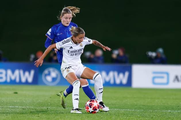 December 17, 2024, Valdebebas, Madrid, SPAIN: Sheila Garcia of Real Madrid and Wieke Kaptein of Chelsea in action during the UEFA Womenâ€⠢s Champions League, Group B, football match played between Real Madrid and Chelsea at Alfredo Di Stefano stadium on December 17, 2024, in Valdebebas, Madrid, Spain. Valdebebas SPAIN - ZUMAa181 20241217_zaa_a181_084 Copyright: xDennisxAgyemanx