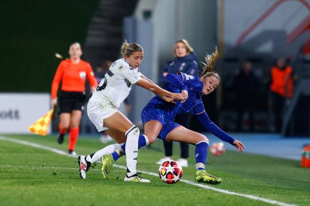 December 17, 2024, Valdebebas, Madrid, SPAIN: Sheila Garcia of Real Madrid and Wieke Kaptein of Chelsea in action during the UEFA Womenâ€⠢s Champions League, Group B, football match played between Real Madrid and Chelsea at Alfredo Di Stefano stadium on December 17, 2024, in Valdebebas, Madrid, Spain. Valdebebas SPAIN - ZUMAa181 20241217_zaa_a181_086 Copyright: xDennisxAgyemanx
