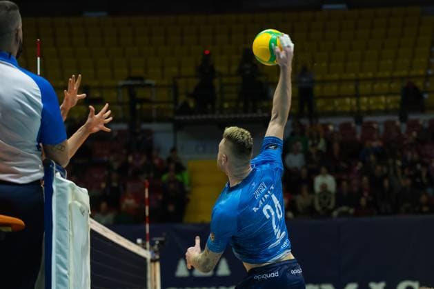 Ivan Zaytsev (Mint Vero Volley Monza) during round 4 of Champions League Men between Mint VeroVolley Monza and Fenerbahce Istanbul at Opiquad Arena, Monza, Italy on December 17, 2024 during Vero Volley Monza vs Fenerbahce Medicano Istanbul, CEV Champions League volleyball match in Monza, Italy, December 17 2024  Copyright: xValerioxOrigo IPAxSportx xipa-agency.netx xx IPA_52473569 IPA_Agency_IPA52473569
