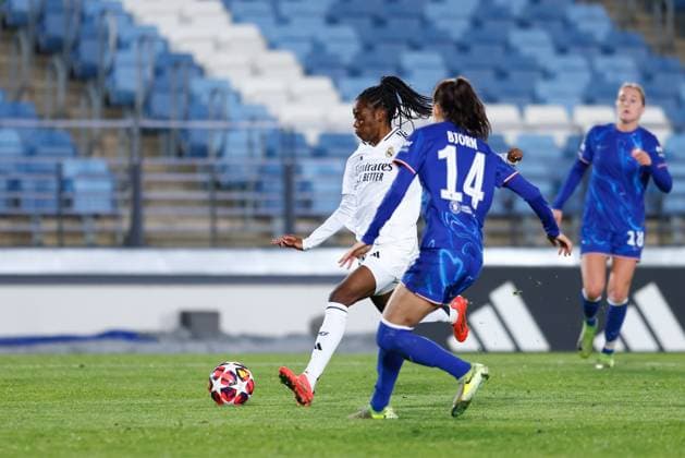December 17, 2024, Valdebebas, Madrid, SPAIN: Naomie Feller of Real Madrid in action during the UEFA Womenâ€⠢s Champions League, Group B, football match played between Real Madrid and Chelsea at Alfredo Di Stefano stadium on December 17, 2024, in Valdebebas, Madrid, Spain. Valdebebas SPAIN - ZUMAa181 20241217_zaa_a181_170 Copyright: xDennisxAgyemanx