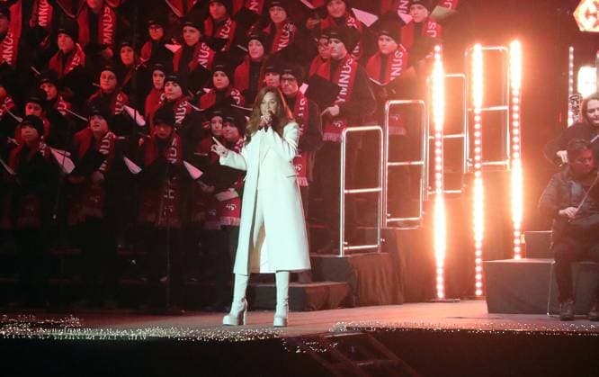 17.12.24 VfB Stuttgart Weihnachtskonzert Deutschland, Stuttgart, 17.12.2024, Fussball, Bundesliga, VfB Stuttgart Weihnachtskonzert: Andrea Berg.