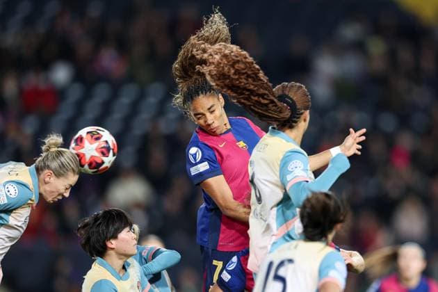 Sport Themen der Woche KW51 Sport Bilder des Tages Barcelona, Spain, December 18th 2024: during the UEFA Womens Champions League football match between FC Barcelona, Barca and Manchester City at the Estadi Olimpic Lluis Companys in Barcelona, Spain (Judit Cartiel SPP)  Copyright: xJuditxCartielx xSPPx spp-en-JuCaSp-JUCA0820