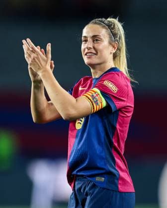 Barcelona, Spain, December 18th 2024: Alexia Putellas (11 FC Barcelona, Barca thanks the supporters during the UEFA Womens Champions League football match between FC Barcelona and Manchester City at the Estadi Olimpic Lluis Companys in Barcelona, Spain (Judit Cartiel SPP)  Copyright: xJuditxCartielx xSPPx spp-en-JuCaSp-JUCA2627