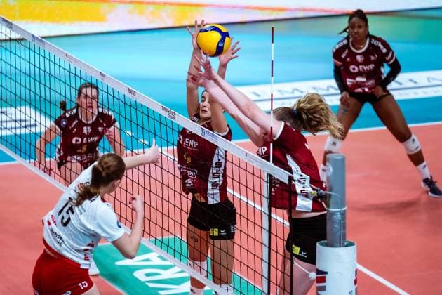 DVV-Pokal Halbfinale; SC Potsdam - Dresdner SC; 18.12.2024 DVV-Pokal Halbfinale; SC Potsdam - Dresdner SC; 18.12.2024 Copyright: xBEAUTIFULxSPORTS NicolxMarschallx