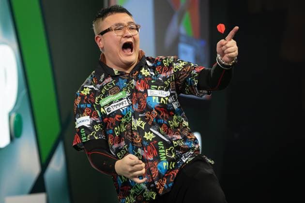 Sport Themen der Woche KW51 Sport Bilder des Tages Paddy Power 2025 World Darts Championship Lok Yin Lee (HKG) reacts after winning his First Round match against Chris Landman (NED) (not in picture) during the 2025 Paddy Power World Darts Championship at Alexandra Palace, London, United Kingdom on 19 December 2024. London Alexandra Palace London United Kingdom Editorial use only , Copyright: xIanxStephenx PSI-21035-0032