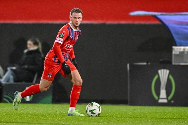 Leonardo Scienza (1.FC Heidenheim) controls the Ball during the UEFA Conference League 2024 25 League Phase MD6 match between 1. FC Heidenheim 1846 v FC St. Gallen 1879 at Voith-Arena on December 19, 2024 in Heidenheim, Germany. Defodi-541_FCHFCS20241218_420