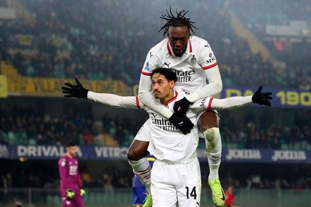 Sport Themen der Woche KW51 Sport Bilder des Tages AC Milan s Tijjani Reijnders celebration goal 0-1 In action during the Serie A enilive soccer match between Hellas Verona and Milan at the Marcantonio Bentegodi Stadium, north Est Italy - Friday, December 20, 2024. - Soccer  Copyright: xPaolaxGarbuio Lapressex