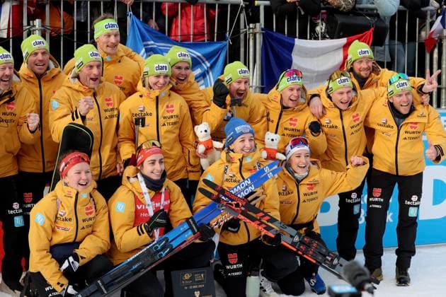 Sport Themen der Woche KW51 Sport Bilder des Tages BIATHLON : IBU World cup Poursuite Dames - Annecy - Le Grand-Bornand - 21 12 2024 Podium Ceremony: Team Germany  Copyright: xRichardxMerlenx