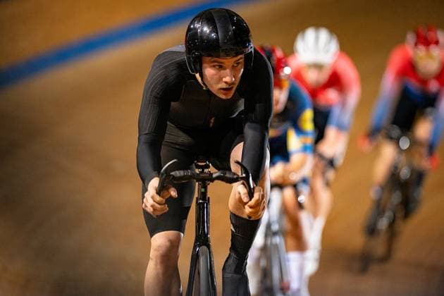 HENKELMANN Milan: DM Omnium 2024 - Frankfurt Oder HENKELMANN Milan ( GER ) HRC Hannover Querformat - quer - horizontal - Landscape - Event Veranstaltung: DM Omnium 2024 - Deutsche Meisterschaft - Category Kategorie: Cycling - Track cycling, Rad, Radsport, Bahnrad, Bahn National Championship Omnium - Elite Men - Location Ort: Europe Germany - Brandenburg - Märkisch Oderland - Frankfurt Oder - Oderlandhalle - Discipline: Omnium - Distance: ... m - Date Datum: 21.12.2024 Saturday Day 2 -