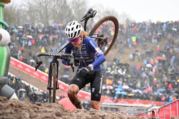 UCI World Cup Zonhoven ZONHOVEN, BELGIUM - DECEMBER 22 : Pieterse Puck (NED) of Fenix - Deceuninck in action pictured during the UCI Zonhoven World Cup on December 22, 2024 in Zonhoven, Belgium, 22 12 2024 Zonhoven Belgium  Copyright: xBillyxCeustersx