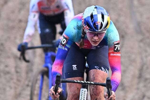 UCI World Cup Zonhoven ZONHOVEN, BELGIUM - DECEMBER 22 : Backstedt Zoe (GBR) of Canyon - Sram Racing in action pictured during the UCI Zonhoven World Cup on December 22, 2024 in Zonhoven, Belgium, 22 12 2024 Zonhoven Belgium  Copyright: xBillyxCeustersx