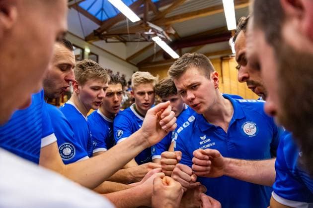 22.12..2024, GER, Volleyball, 2.BL Maenner Sued, Saison 2024 2025, Blue Volleys Gotha - TSV Muehldorf Robert Werner (Blue Volleys Gotha) Richard Werner (Blue Volleys Gotha) Hannes Krochmann (Blue Volleys Gotha) 99867 Gotha Sporthalle Sportanlage Ernesti Thüringen Deutschland