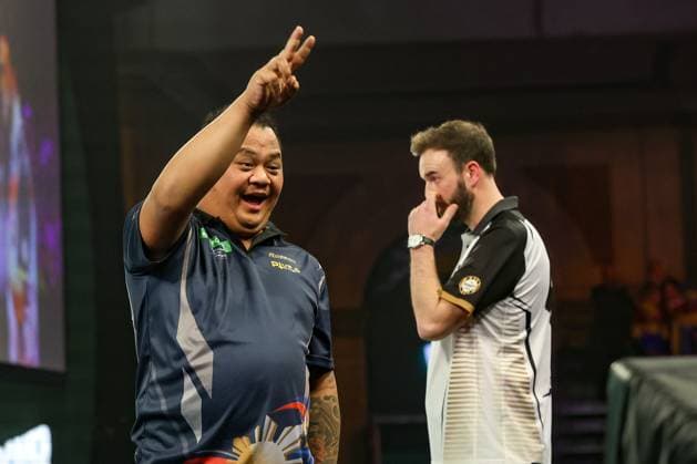Sport Themen der Woche KW51 Sport Bilder des Tages Paddy Power 2024 World Darts Championship Paolo Nebrida wins his second round match against Ross Smith during the 2024 Paddy Power World Darts Championship at Alexandra Palace, London, United Kingdom on 22 December 2024. Editorial use only , Copyright: xShanexHealeyx PSI-21038-0089