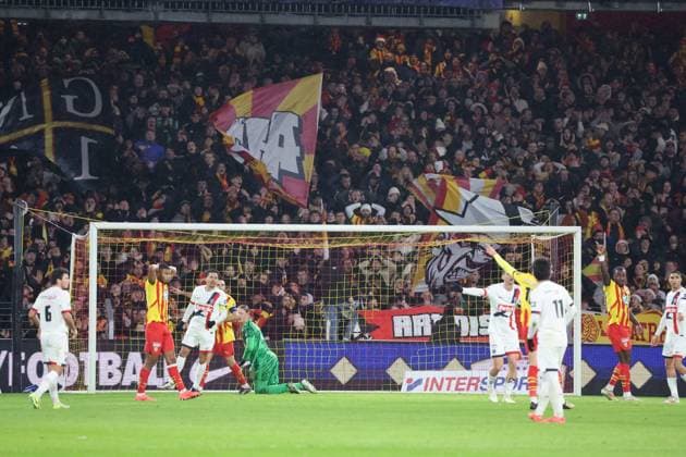 FOOTBALL : RC Lens vs Paris Saint-Germain - Coupe de France 32e de finale - 22 12 2024 Action de Lens lors du match RC Lens - Paris Saint-Germain, Coupe de France 32e de finale, stade Bollaert-Delelis, le 22 dÃ cembre 2024  Copyright: xLaurentxSANSONx xPsnewZx