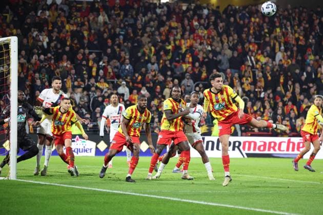 FOOTBALL : RC Lens vs Paris Saint-Germain - Coupe de France 32e de finale - 22 12 2024 Action du PSG lors du match RC Lens - Paris Saint-Germain, Coupe de France 32e de finale, stade Bollaert-Delelis, le 22 dÃ cembre 2024  Copyright: xLaurentxSANSONx xPsnewZx