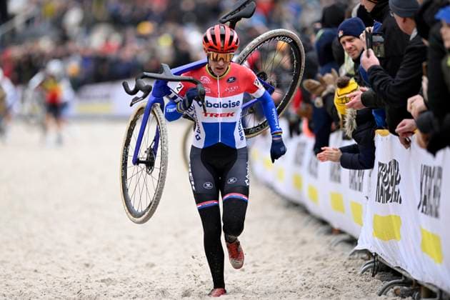 2024 Superprestige Cyclocross Mol MOL, BELGIUM - DECEMBER 23 : Brand Lucinda (NED) of Baloise Trek Lions in action during the 5th leg of the women elite 2024 - 2025 Telenet Superprestige cyclocross race of Mol on December 23, 2024 in Mol, Belgium, 23 12 2024 Mol Belgium  Copyright: xNicoxVereeckenx