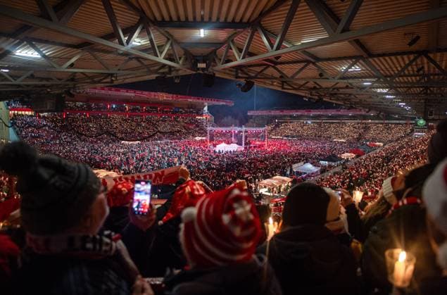Bilder des Jahres 2024, Sport 12 Dezember Sport Themen der Woche KW52 Sport Bilder des Tages Fussball, Herren, Saison 2024 2025, 1. Bundesliga, 1. FC Union Berlin, 22. Weihnachtssingen im Stadion An der Alten Försterei, Übersicht, 23.12. 2024, *** Football, Men, Season 2024 2025, 1 Bundesliga, 1 FC Union Berlin, 22 Christmas caroling at Stadion An der Alten Försterei, Overview, 23 12 2024, Copyright: xSebastianxRäppold MatthiasxKochx