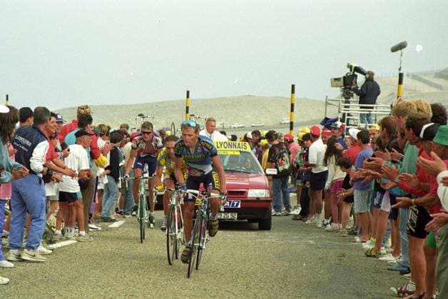 Archivbilder der Woche SPORT KW52 18-07-1994 Tour De France; Tappa 15 Montpellier - Carpentras; 1994, Festina - Watches; Herve, Pascal; Le Mont Ventoux; 