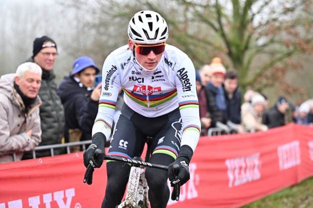 UCI Cyclocross World Cup Gavere 2024 GAVERE, BELGIUM - DECEMBER 26 : Van Der Poel Mathieu (NED) of Alpecin-Deceuninck warming up prior to the 7th leg of the UCI Cyclocross World Cup series 2024-2025 for Men Elite in Gavere, Belgium, 26 12 2024 Gavere Belgium  Copyright: xBcex